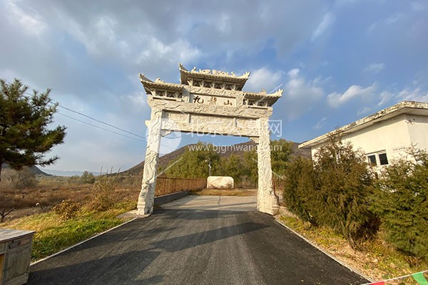 九龙山生态陵园