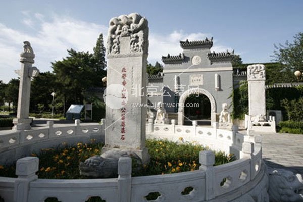 北京海淀墓地盘点：万安公墓建筑布局是什么？能不能讲一讲公墓的历史？官网购墓电话是多少？