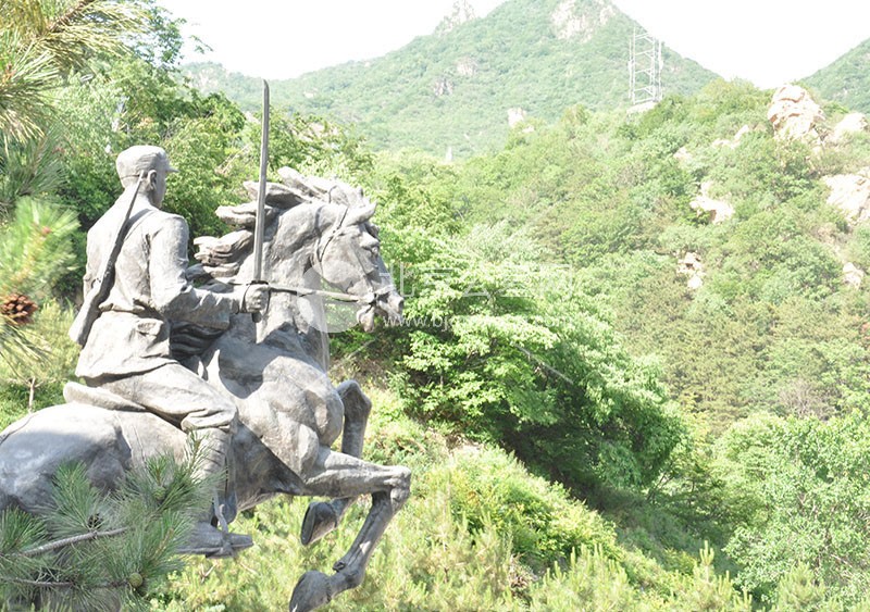 九公山长城纪念林的内部环境如何营造山水意境？